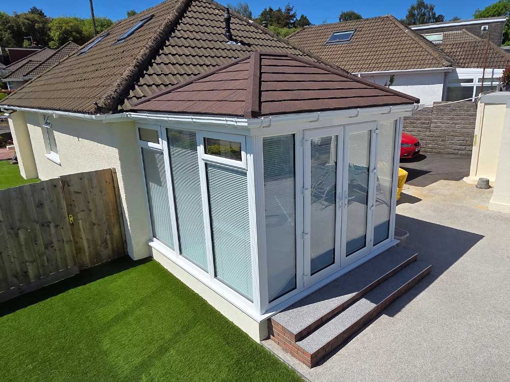 First Cwtch Roof Installation