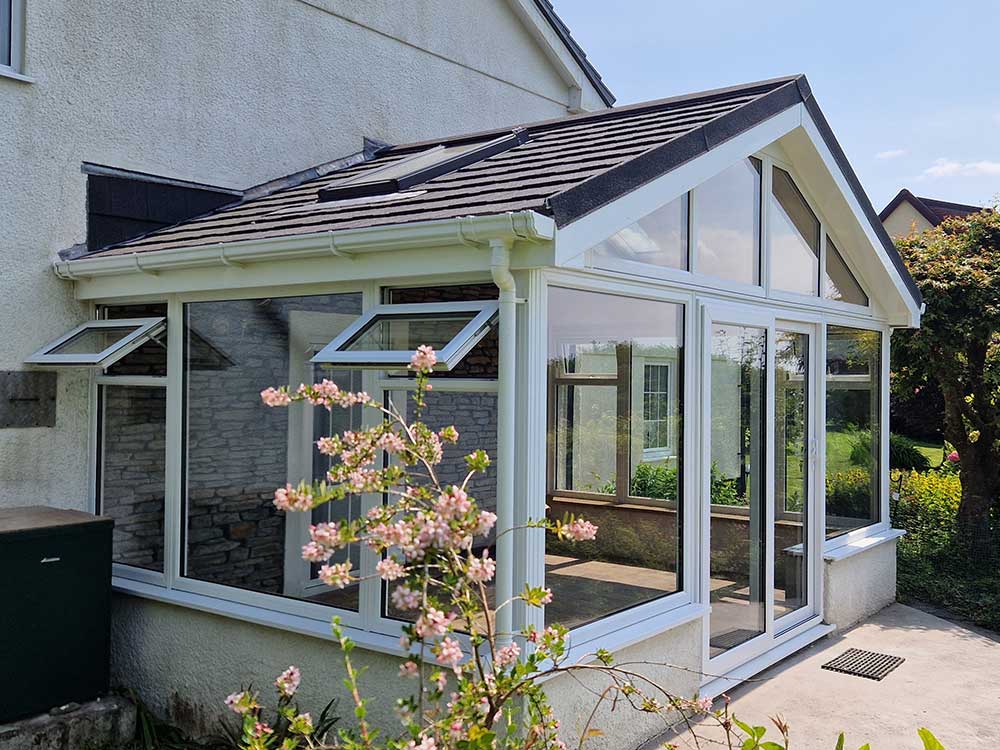 Cwtch Conservatory Roof
